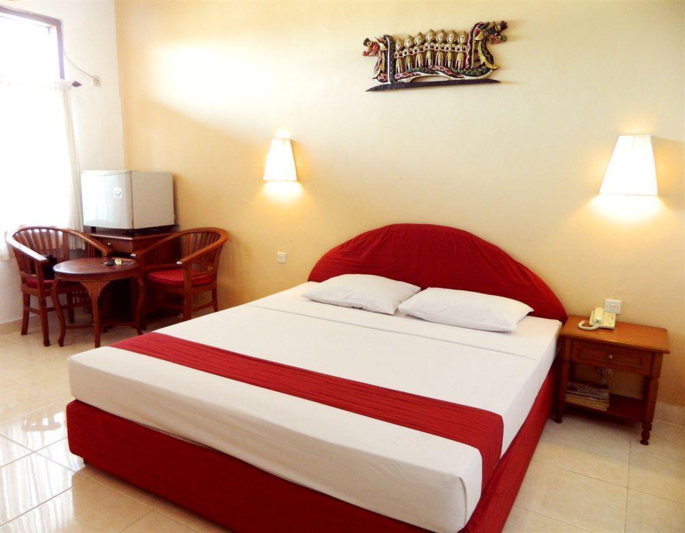 Hotel Ratna Kuta  Exterior photo